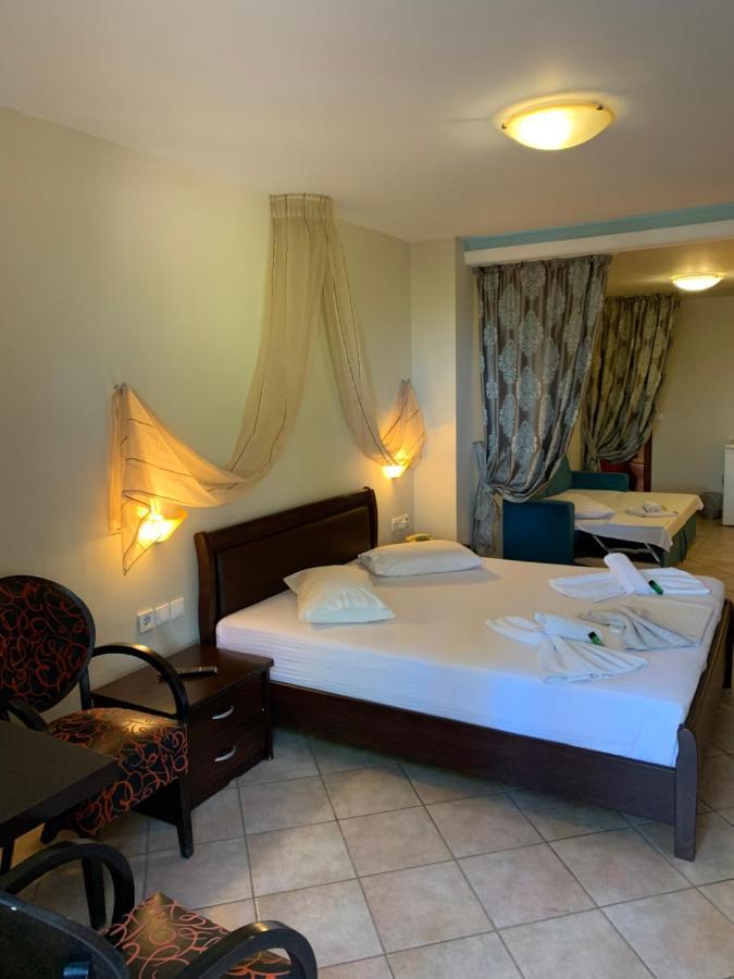 Giannis & Foteini Hotel Afytos Ngoại thất bức ảnh