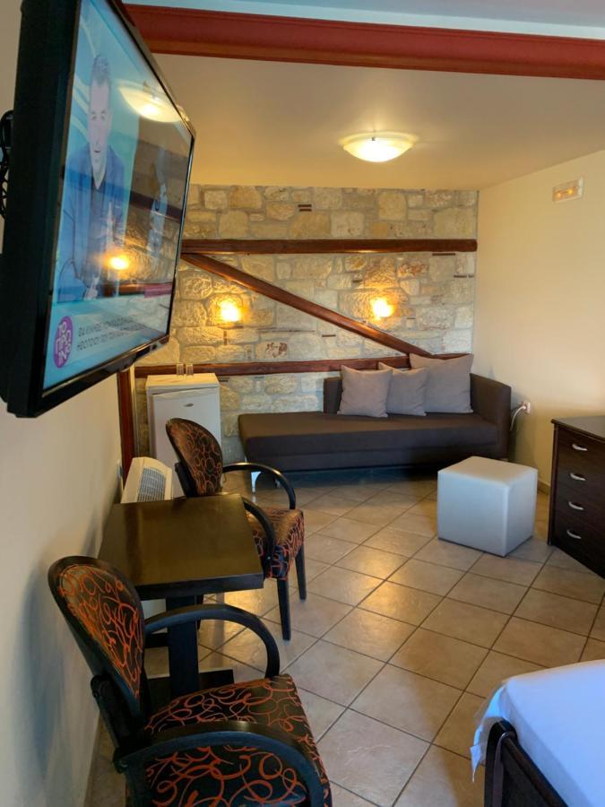 Giannis & Foteini Hotel Afytos Ngoại thất bức ảnh