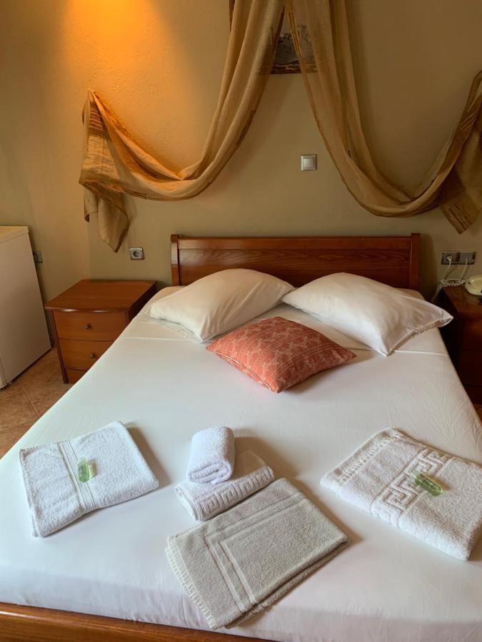 Giannis & Foteini Hotel Afytos Ngoại thất bức ảnh