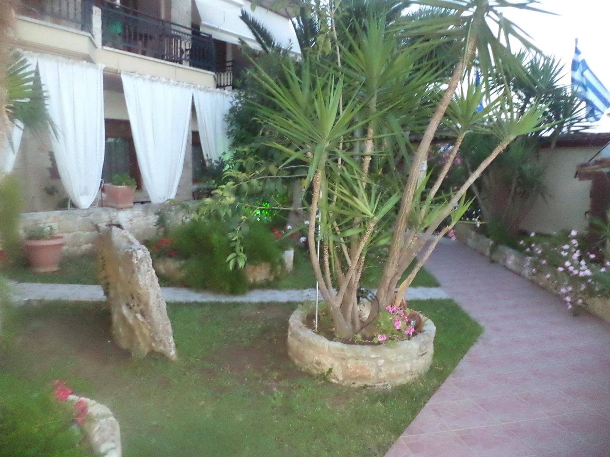 Giannis & Foteini Hotel Afytos Ngoại thất bức ảnh
