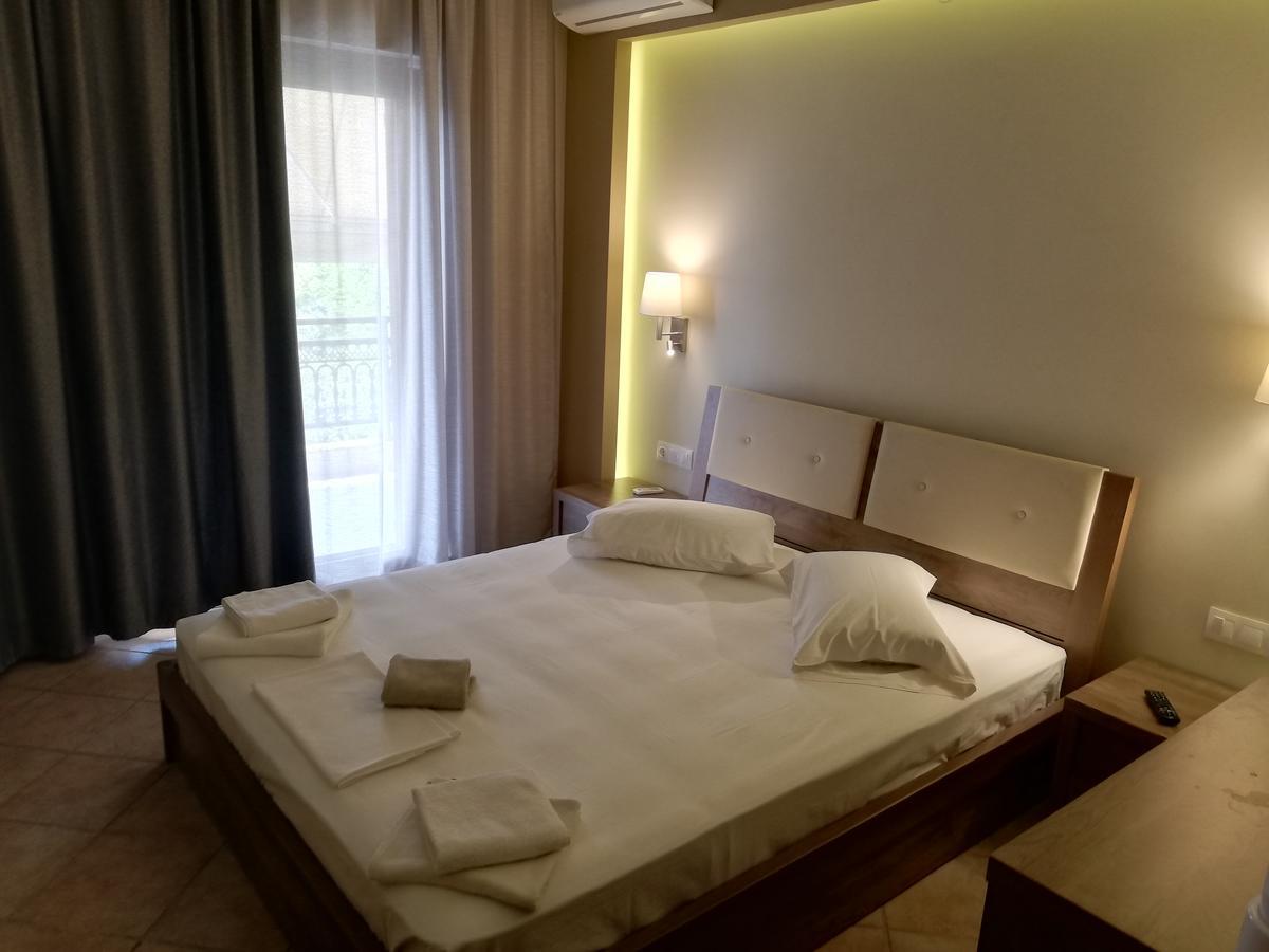 Giannis & Foteini Hotel Afytos Ngoại thất bức ảnh
